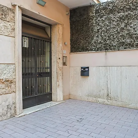 Apartment Open House - Esclusivo A Pochi Passi Dalla Metro *