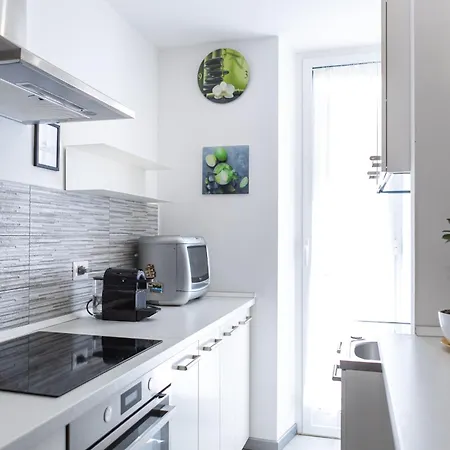 Open House - Esclusivo A Pochi Passi Dalla Metro Apartment *